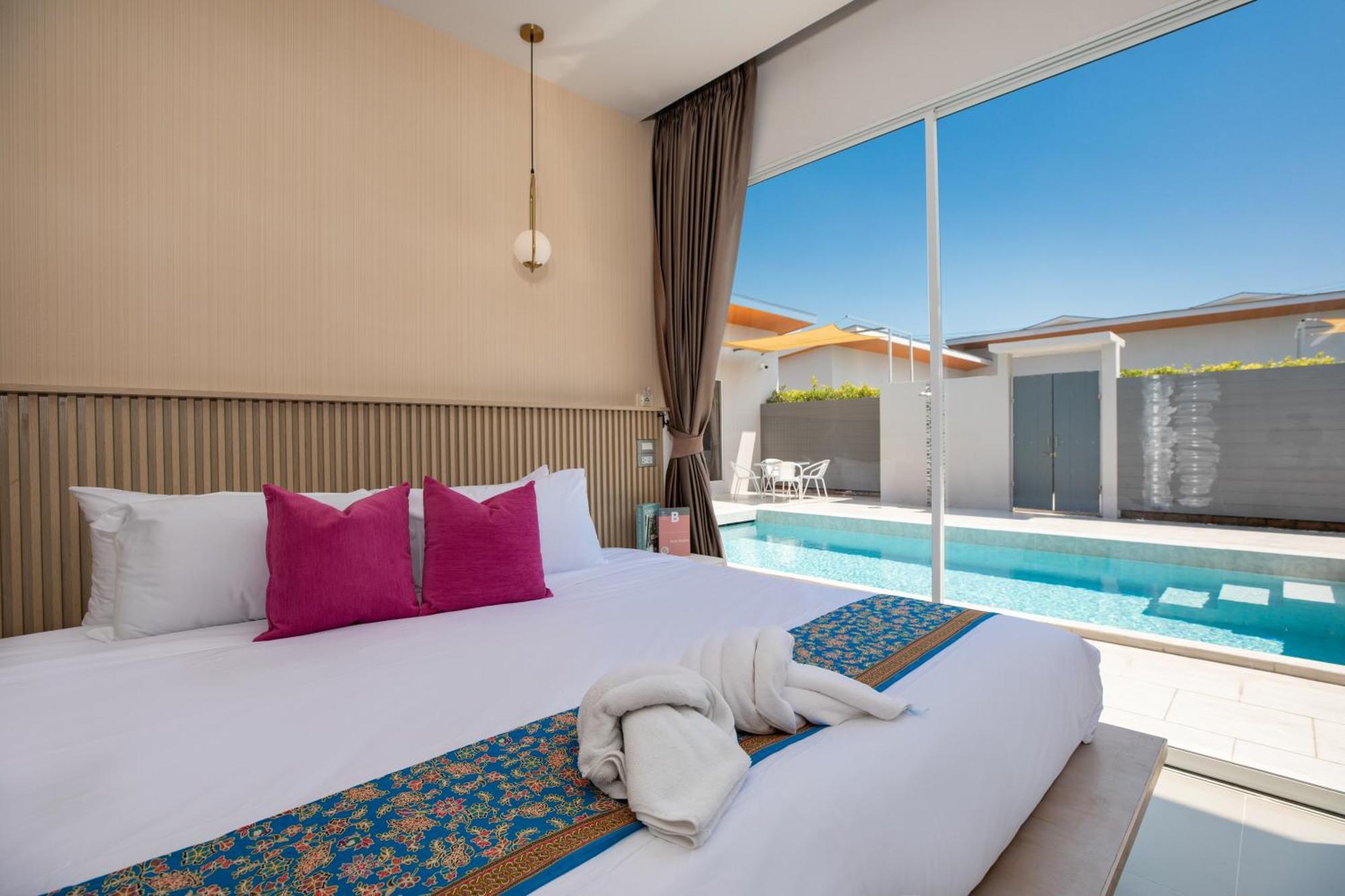 Andaman Sea Best Pool Access And Villas Phuket Exterior photo