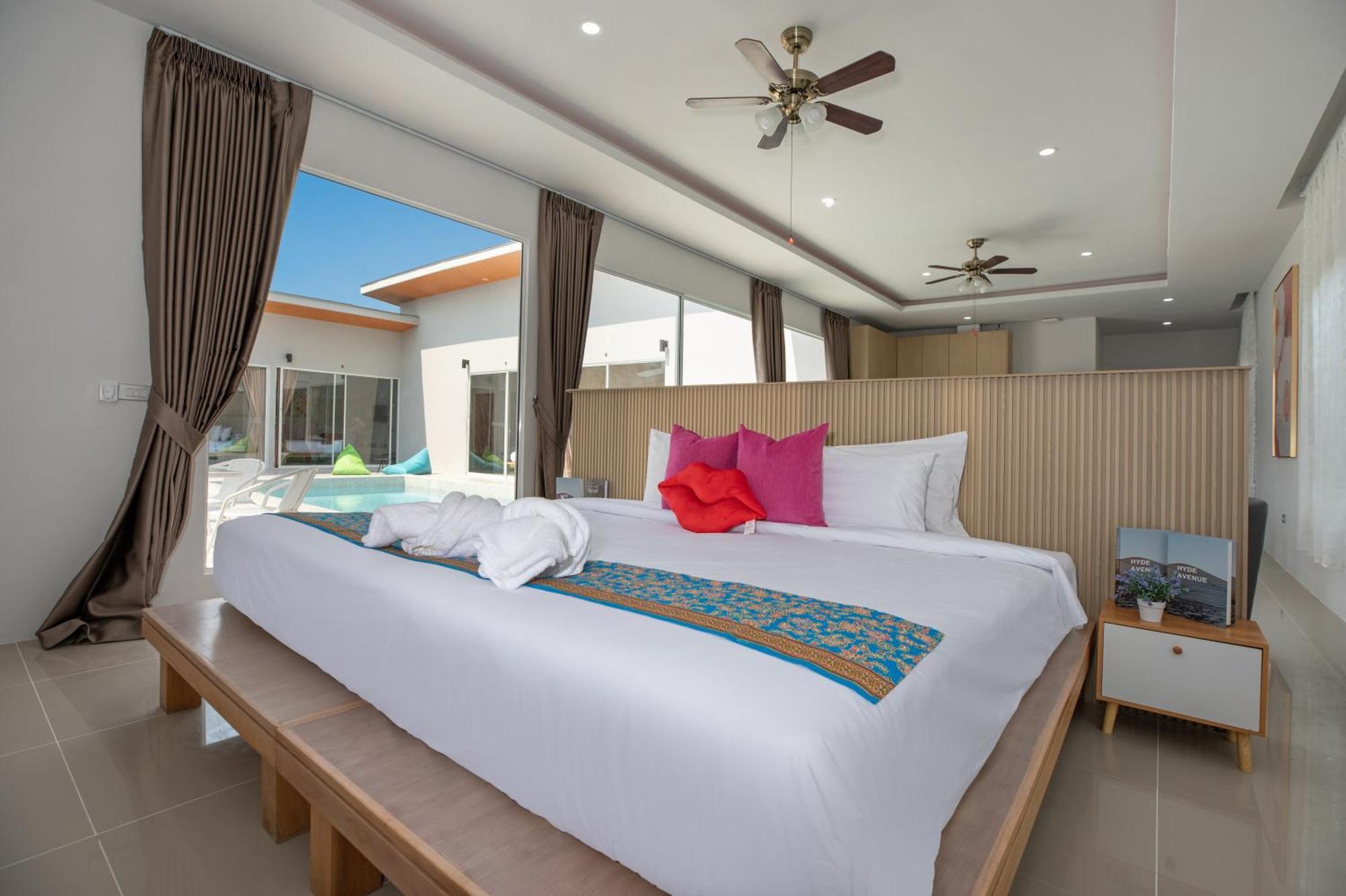 Andaman Sea Best Pool Access And Villas Phuket Exterior photo
