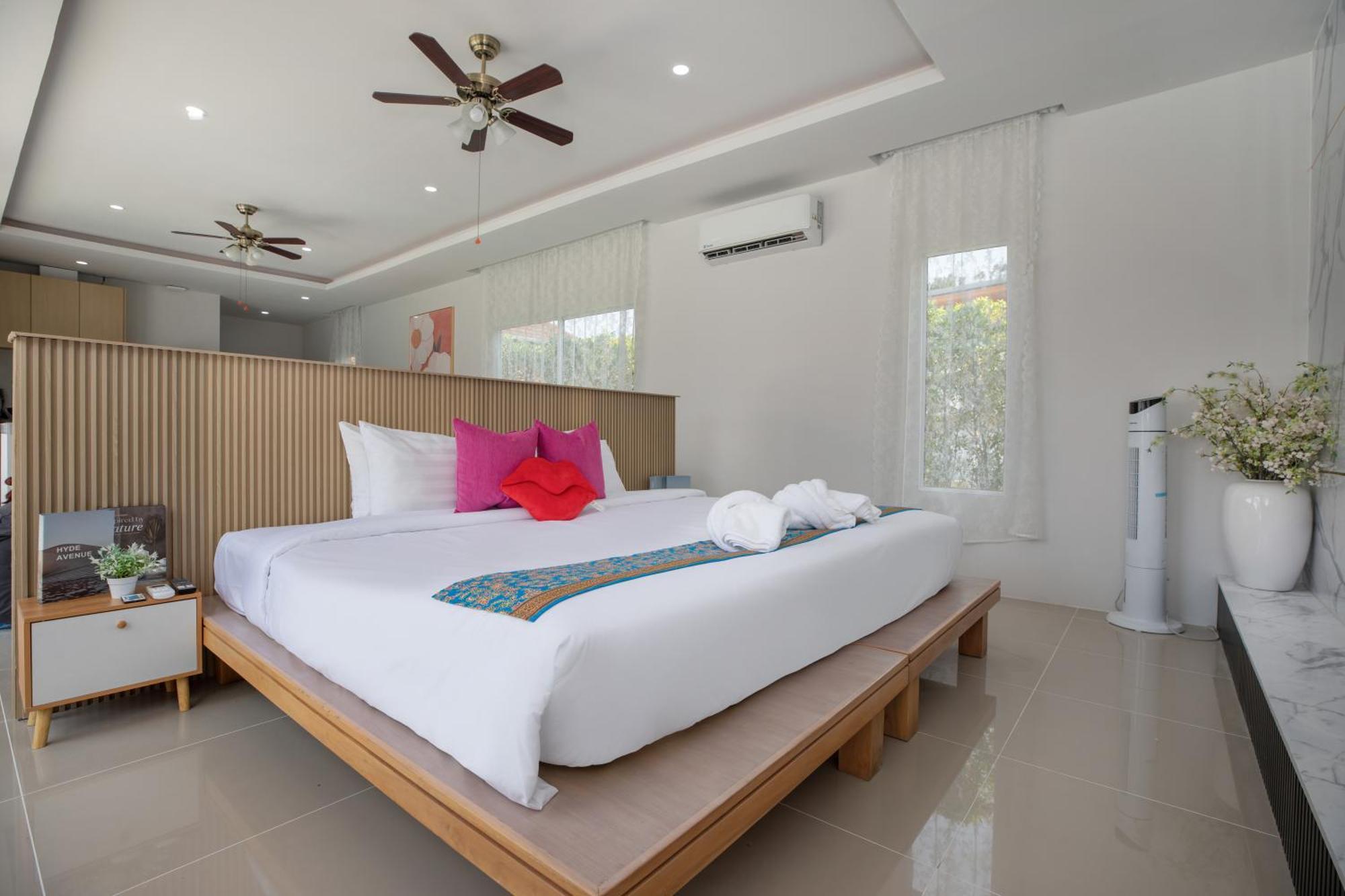 Andaman Sea Best Pool Access And Villas Phuket Exterior photo